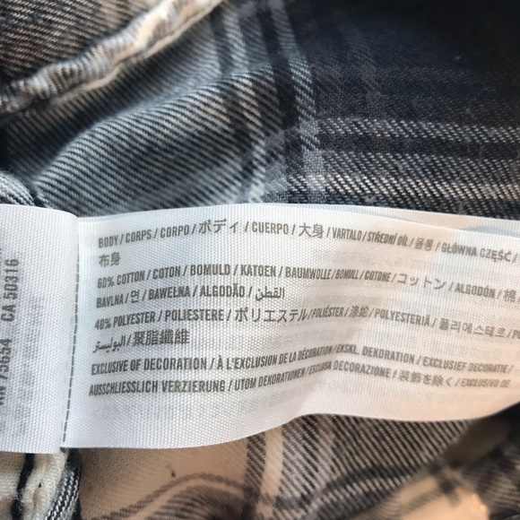 Abercrombie Kids Blue and Gray Plaid Shirts 5/6 - Picture 6 of 9